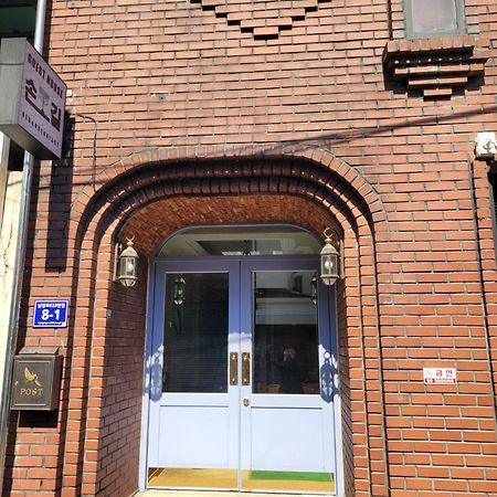 Son-Gil Guesthouse Jinju Exterior foto